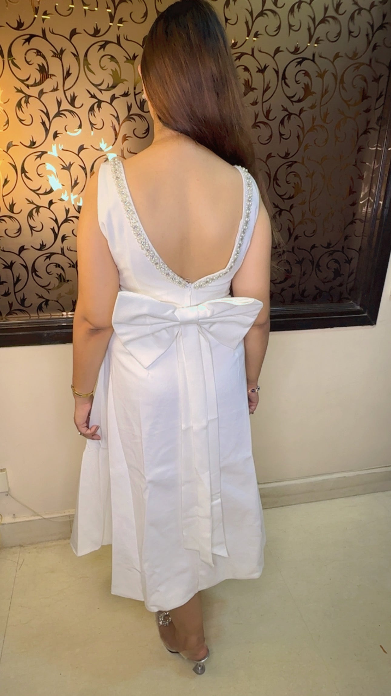 Beautiful Party wear Dress  Embellish neck line detailing  With detachable 🎀 Bow WW40