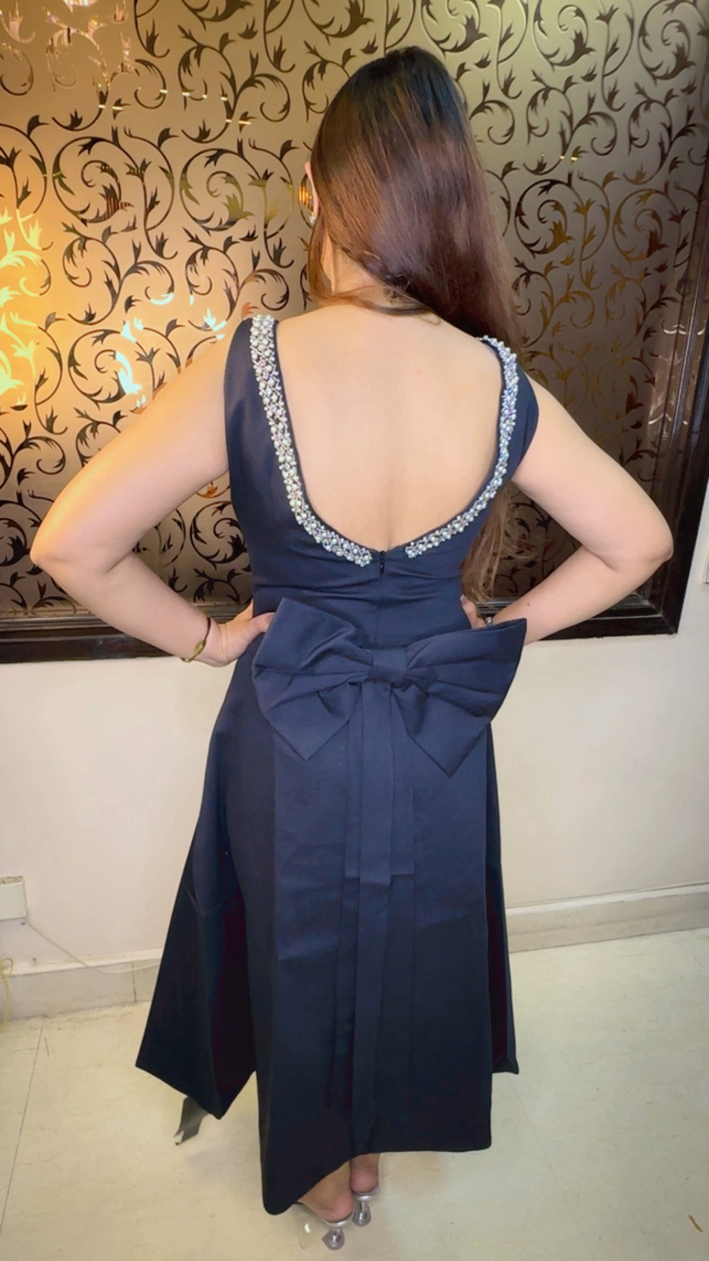Beautiful Party wear Dress  Embellish neck line detailing  With detachable 🎀 Bow WW40