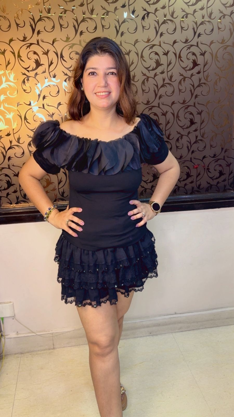 Gorgeous Frill Top WW66